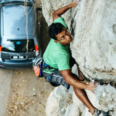 Azlan Zarool making First Ascent of Abang US